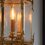 Стеклянные элементы дизайна игрового автомата Wolf Gold