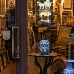 Декоративные стеклянные элементы в современном дизайне игрового интерфейса